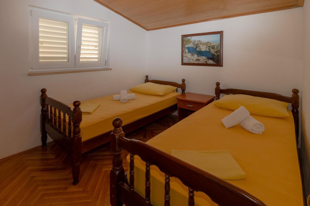 Apartments Villa Jadranka Marusici  المظهر الخارجي الصورة
