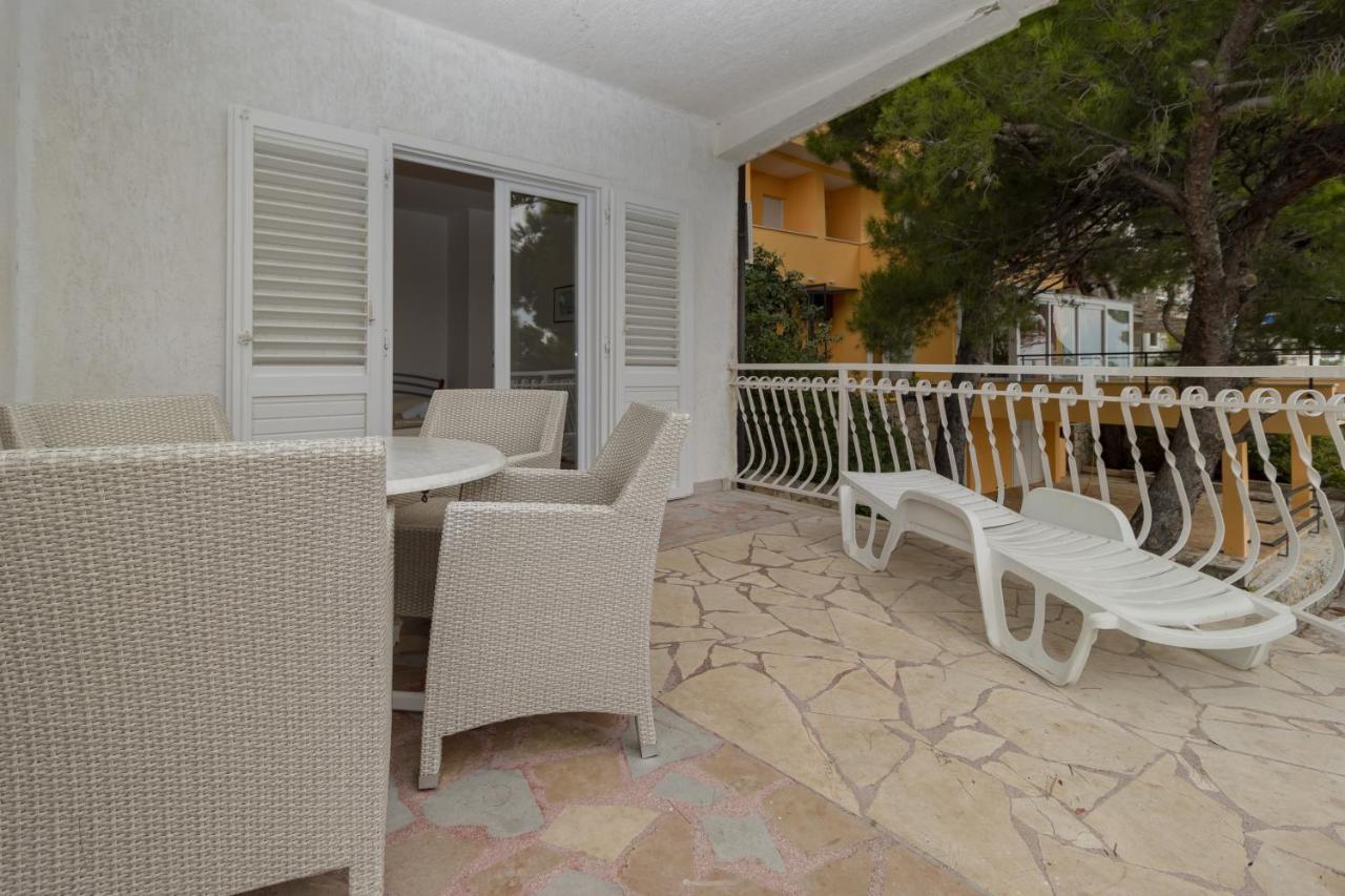 Apartments Villa Jadranka Marusici  المظهر الخارجي الصورة